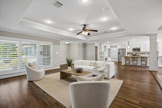 4843 Knickerbocker Street, Houston, TX 77035