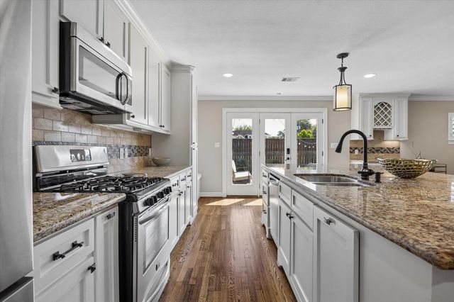 4843 Knickerbocker Street, Houston, TX 77035
