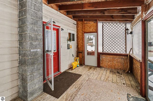 412 N Brownson Avenue, Kingsley, MI 49649