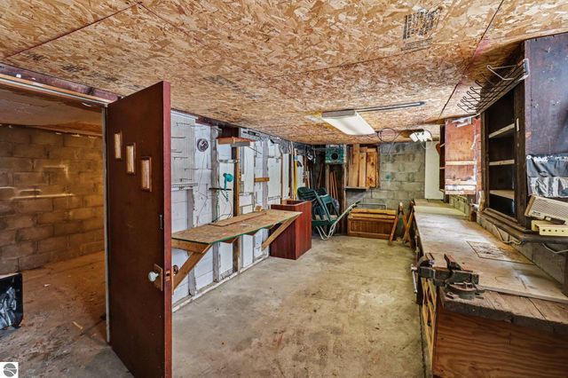 412 N Brownson Avenue, Kingsley, MI 49649