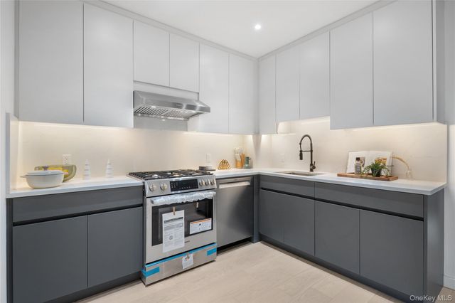 108-15 72nd Avenue 3B, Forest Hills, NY 11375