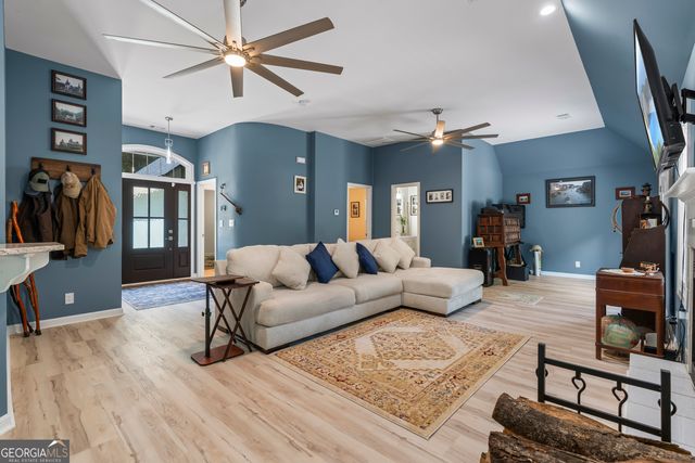 546 Old Beacon Light Road, Hartwell, GA 30643