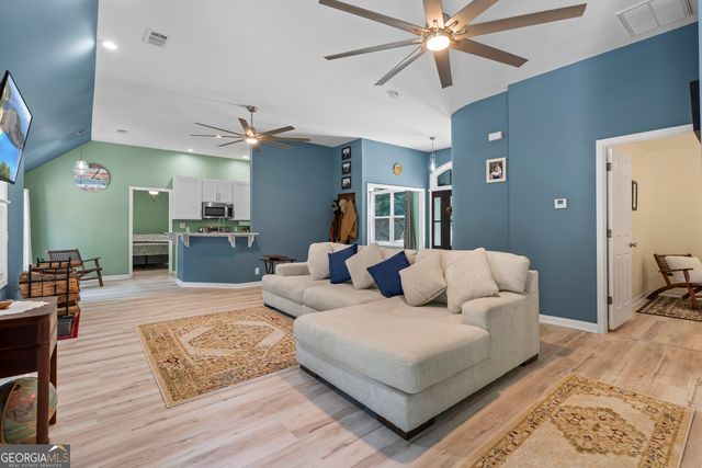 546 Old Beacon Light Road, Hartwell, GA 30643