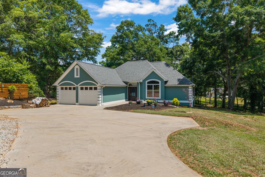 546 Old Beacon Light Road, Hartwell, GA 30643
