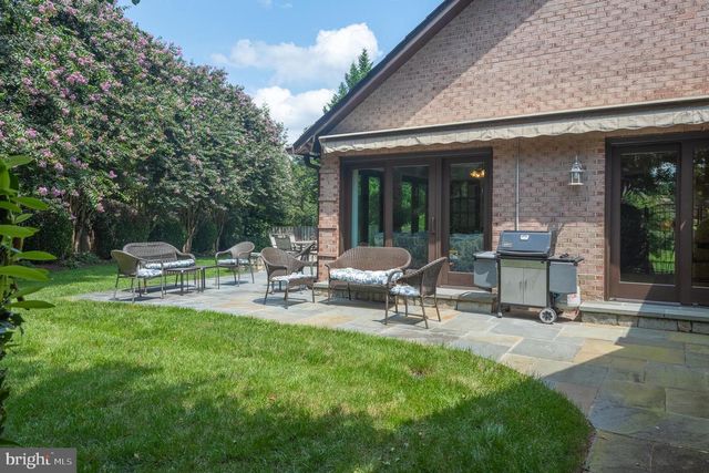 11301 CROSSING GLEN CT, Potomac, MD 20854