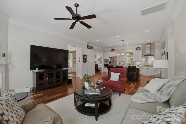 21903 Riddles Court, Cornelius, NC 28031