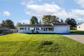 4200 Raymond Drive, Brunswick, OH 44212