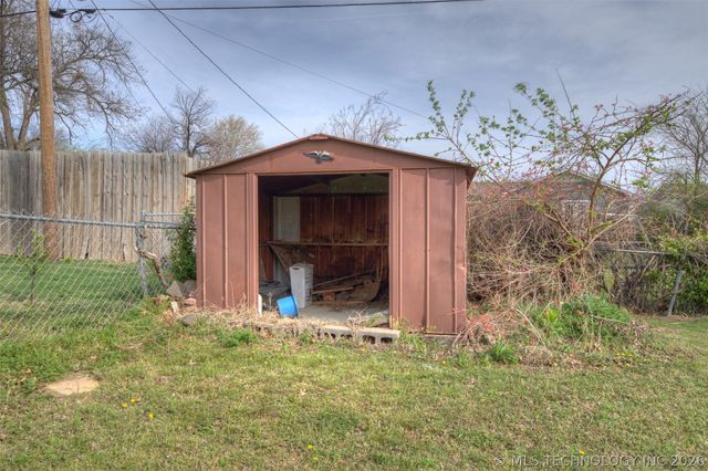 5773 E 26th Place, Tulsa, OK 74114