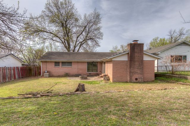 5773 E 26th Place, Tulsa, OK 74114