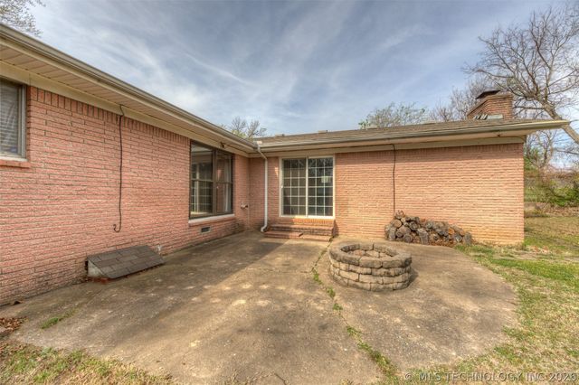 5773 E 26th Place, Tulsa, OK 74114