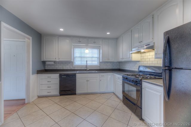 5773 E 26th Place, Tulsa, OK 74114