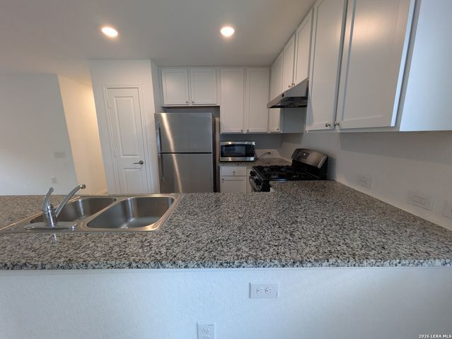 4546 Zoe Pass, San Antonio, TX 78222