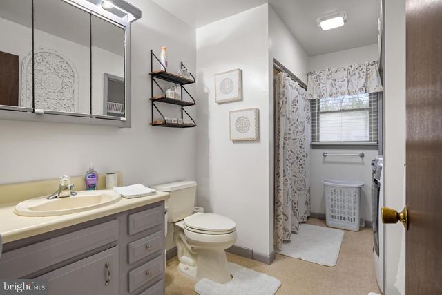 393 NEWPORT NECK RD, Newport, NJ 08345