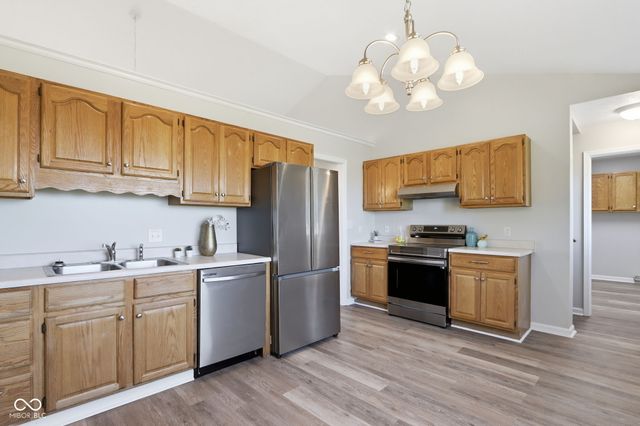 4330 S 100 E, Lebanon, IN 46052