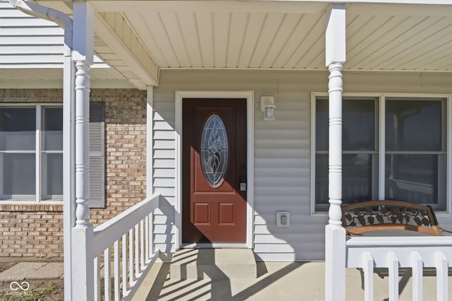 4330 S 100 E, Lebanon, IN 46052