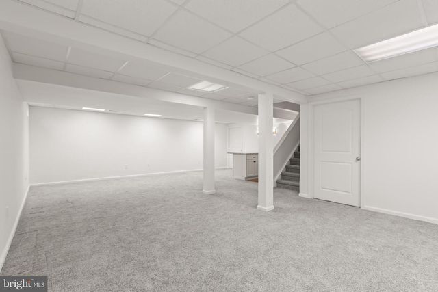 6800 GWENMAWR RD, Bethlehem, PA 18017