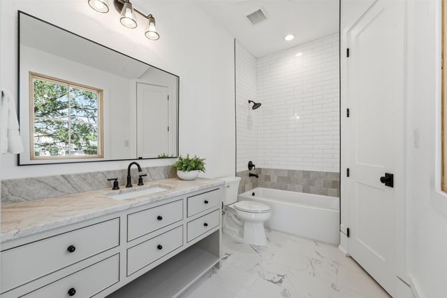 4313 Lula Street, Bellaire, TX 77401