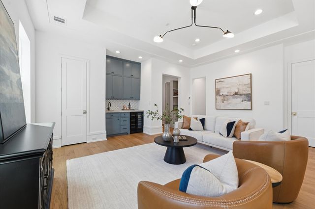 4313 Lula Street, Bellaire, TX 77401