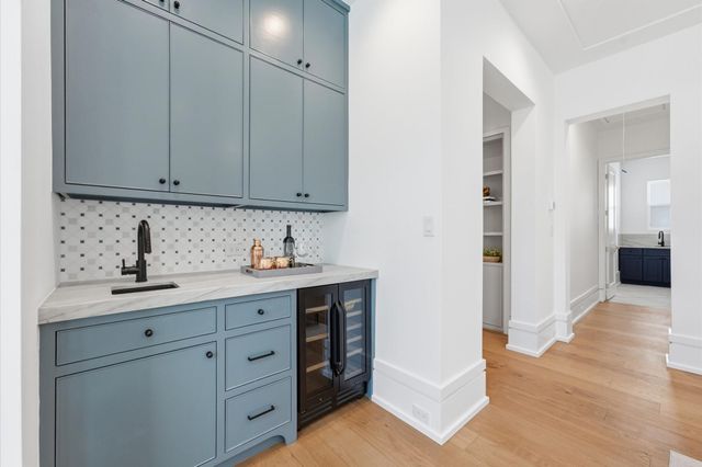 4313 Lula Street, Bellaire, TX 77401