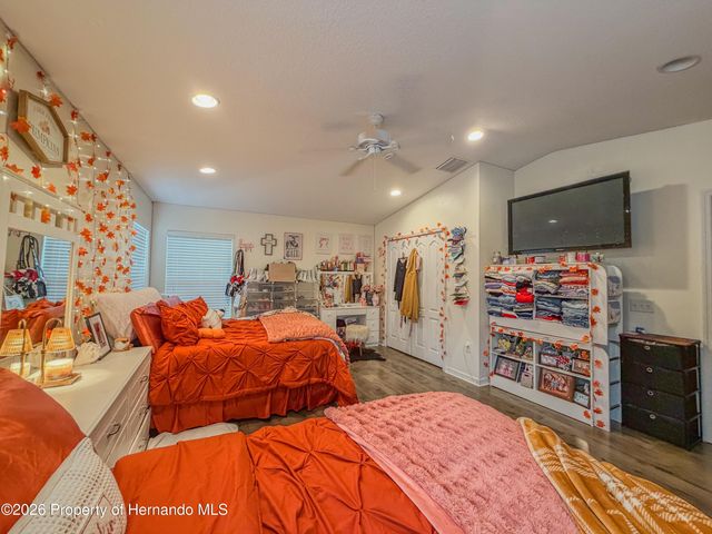 15647 Greyrock Drive, Spring Hill(pasco), FL 34610
