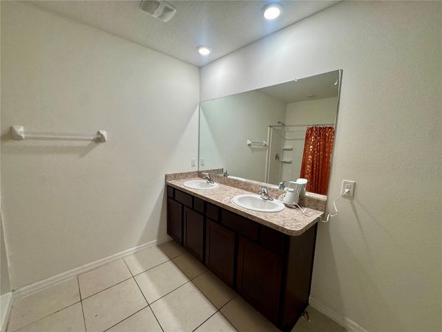 16461 LITTLE GARDEN DRIVE, Wimauma, FL 33598