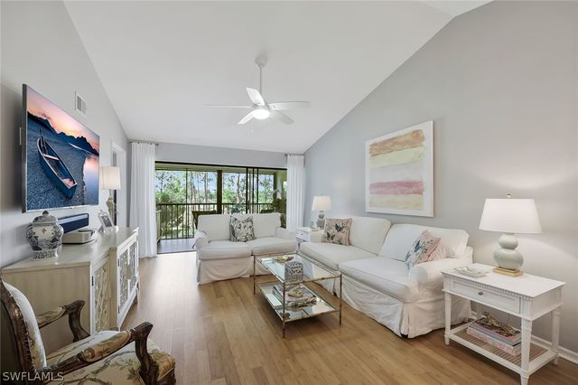 265 DEERWOOD CIR 15-12, Naples, FL 34113