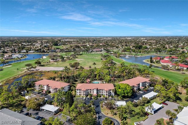 265 DEERWOOD CIR 15-12, Naples, FL 34113