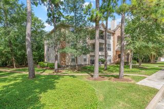 8051 Bay Branch Drive 424, The Woodlands, TX 77382