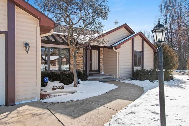 2445 INGOLD COURT, Green Bay, WI 54301