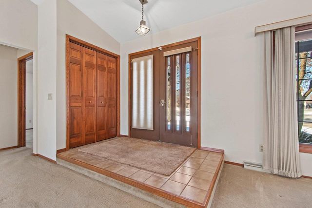 2445 INGOLD COURT, Green Bay, WI 54301