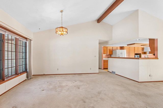 2445 INGOLD COURT, Green Bay, WI 54301