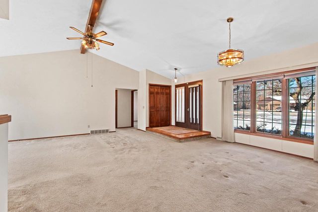 2445 INGOLD COURT, Green Bay, WI 54301