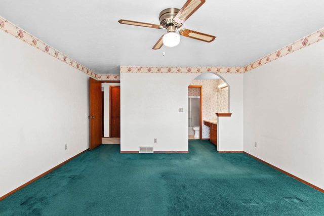 2445 INGOLD COURT, Green Bay, WI 54301