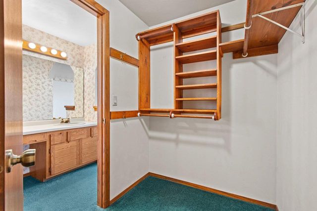 2445 INGOLD COURT, Green Bay, WI 54301