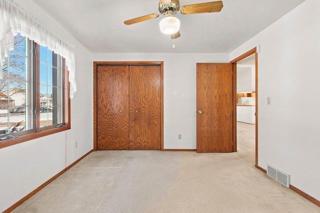 2445 INGOLD COURT, Green Bay, WI 54301