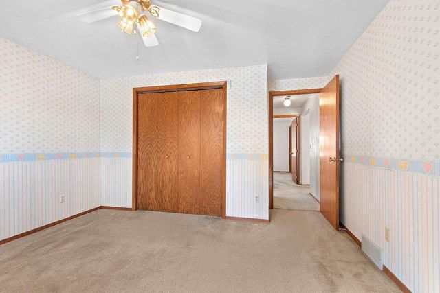 2445 INGOLD COURT, Green Bay, WI 54301