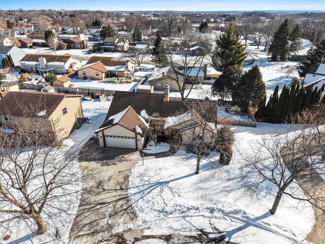 2445 INGOLD COURT, Green Bay, WI 54301