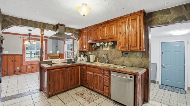 7610 SR 50, Pelham, TN 37366
