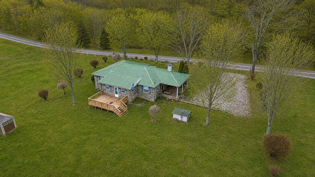 7610 SR 50, Pelham, TN 37366