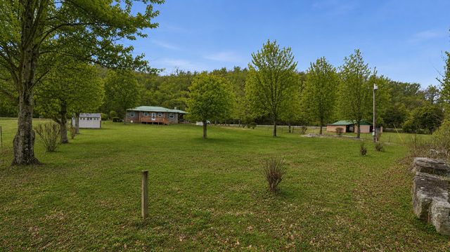 7610 SR 50, Pelham, TN 37366