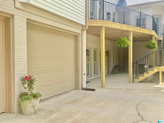 224 CAHABA OAKS TRAIL, Indian Springs Village, AL 35124