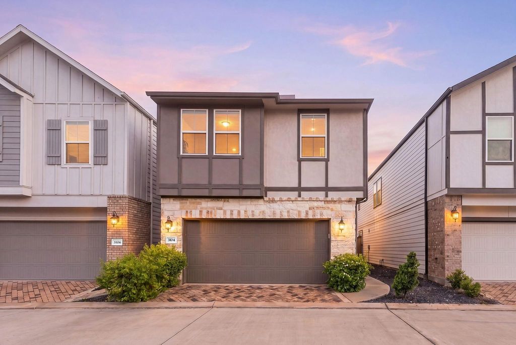 3104 Valley Peak Drive, Houston, TX 77063
