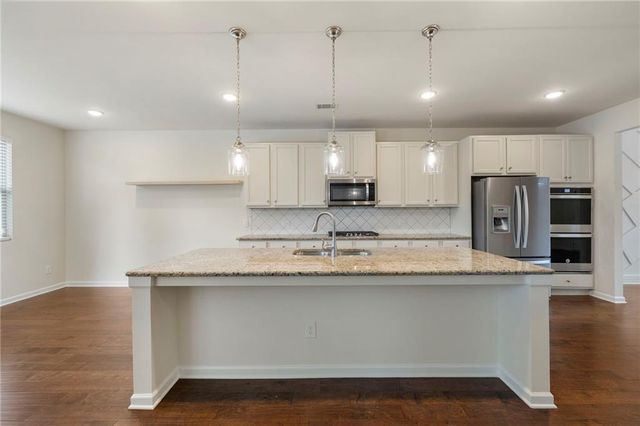578 Victoria Heights Drive, Dallas, GA 30132