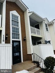118 WESTWICK CT #3, Sterling, VA 20165