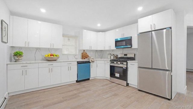 1616 Hammersley Avenue, Bronx, NY 10469