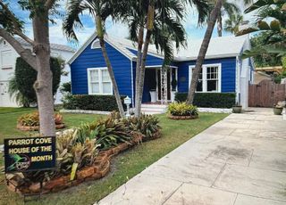 717 N Lakeside Drive, Lake Worth Beach, FL 33460