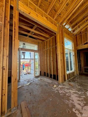 1914 Turtle Dove Circle, Harlingen, TX 78552