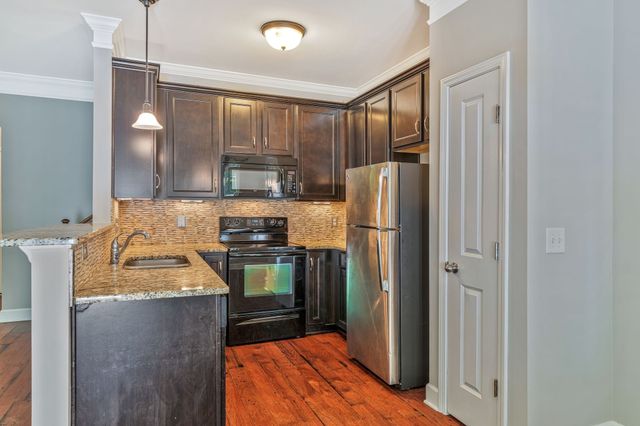 3724 Shane Point Pl, Nashville, TN 37211