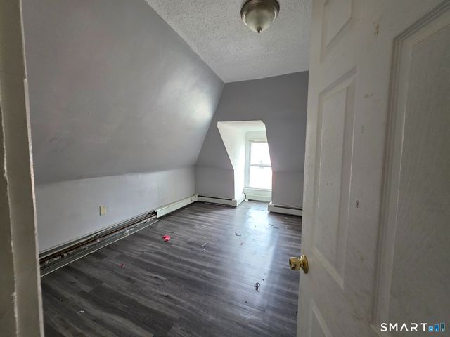 69 Babcock Street, Hartford, CT 06106