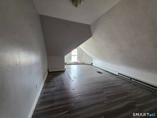 69 Babcock Street, Hartford, CT 06106